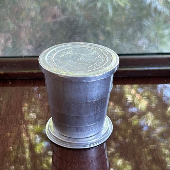 Vintage Aluminum Collapsible Travel Cup – Sailboat Lid – 3” Tall - Picture 4 of 13